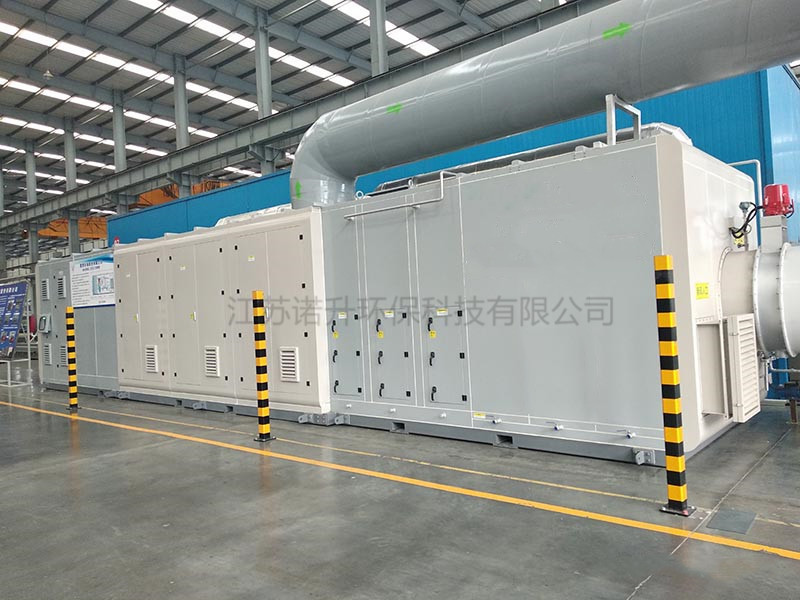 利用沸石吸附轉(zhuǎn)輪和催化燃燒處理VOCS廢氣 利用沸石吸附轉(zhuǎn)輪和催化燃燒處理VOCS廢氣